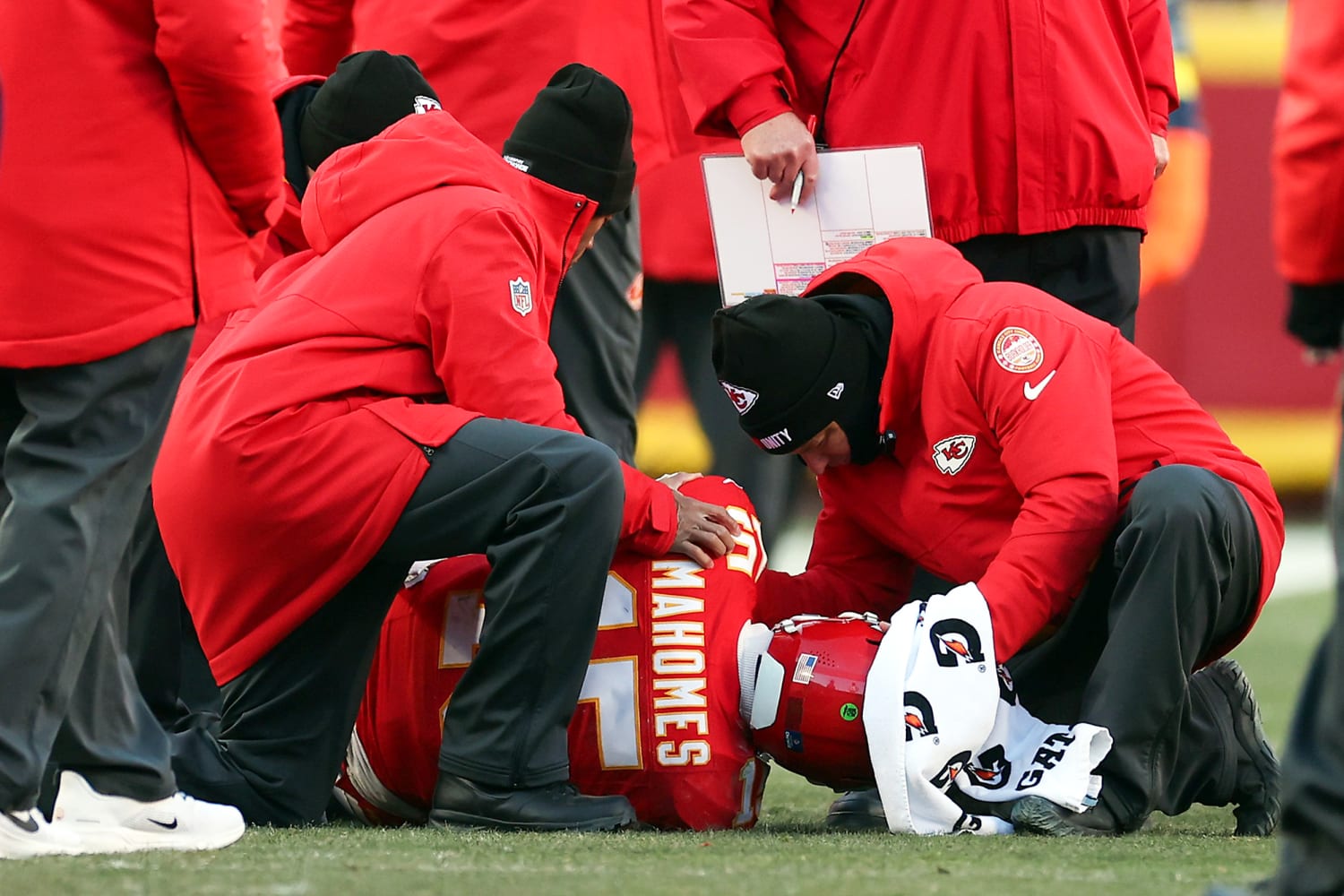 Long-Term Injuries in the NFL 2025 Season: A Devastating Blow to Stars and the Sport