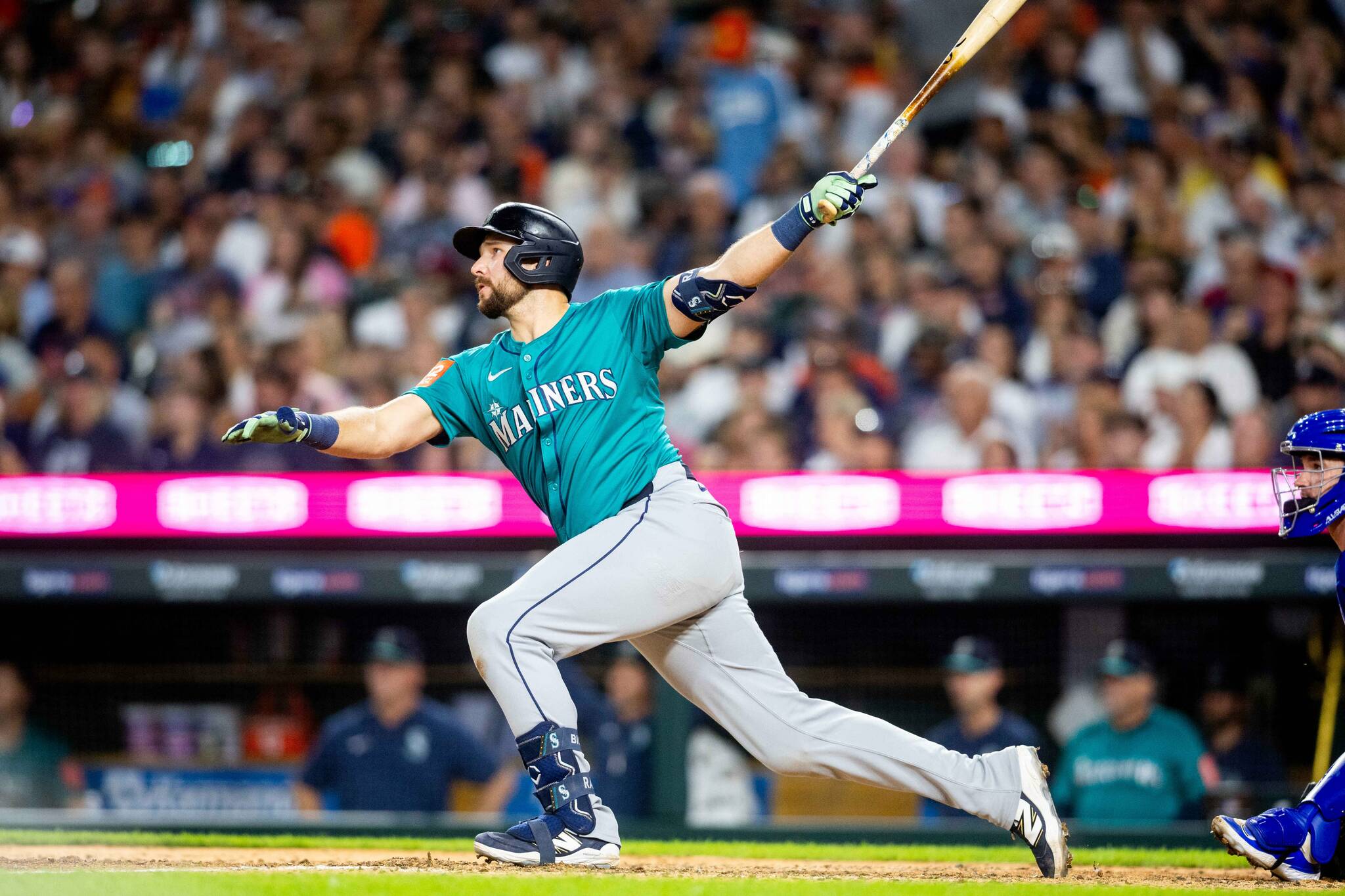 MLB Weekly Recap: Brewers Lead, Mariners’ Cal Raleigh Makes History