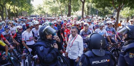 Pro-Palestinian Protests Force Cancellation of Vuelta a España 2025 Finale in Madrid