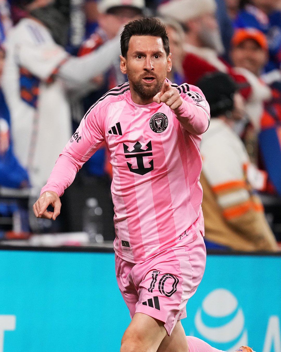  MESSI ON FIRE, NYCFC PULL OFF THE UPSET OF THE YEAR, VANCOUVER SURVIVE PENALTIES: THIS IS HOW THE 2025 MLS CONFERENCE FINALS LOOK!